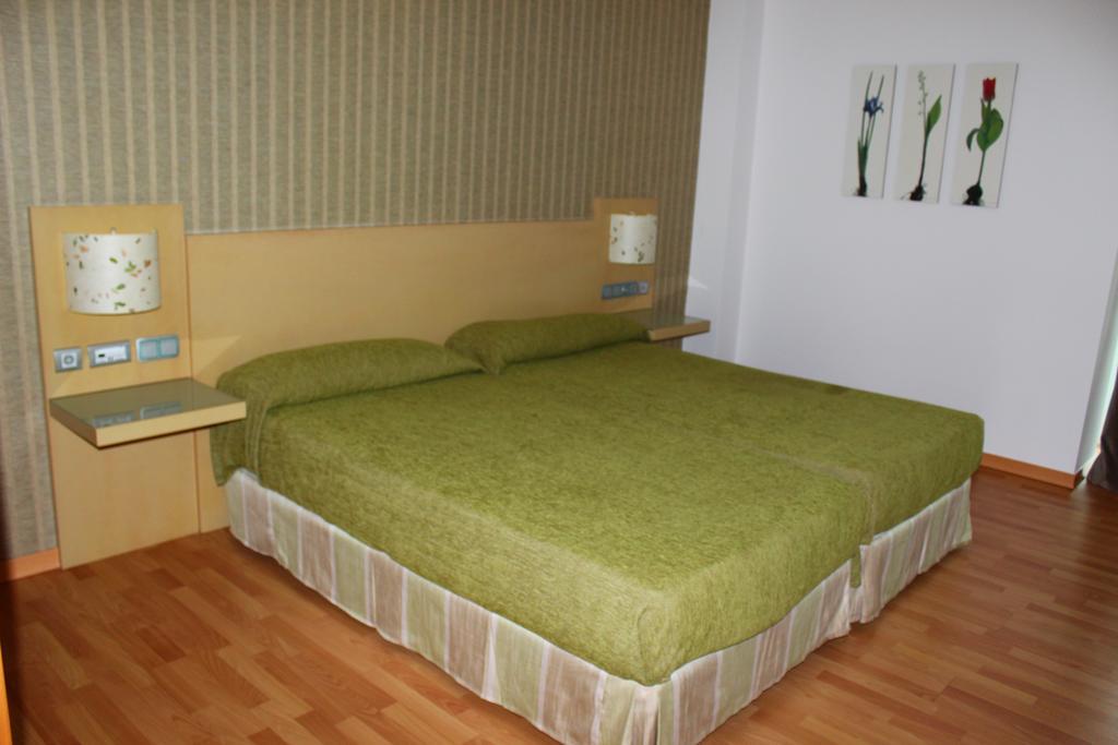 Valcarce Ferrol Hotel Naron  Bilik gambar
