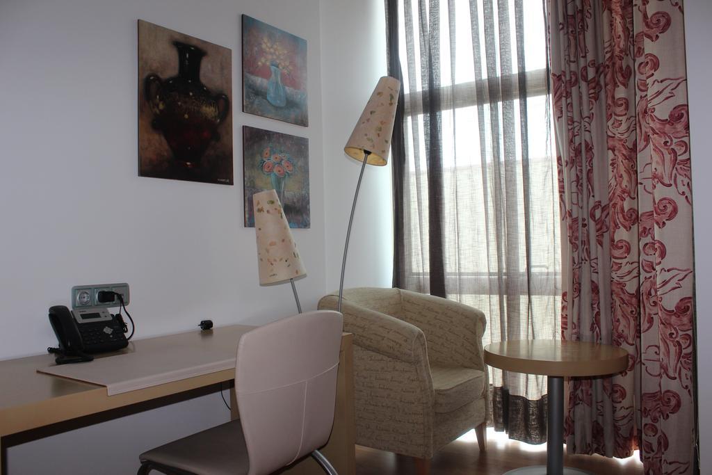 Valcarce Ferrol Hotel Naron  Bilik gambar