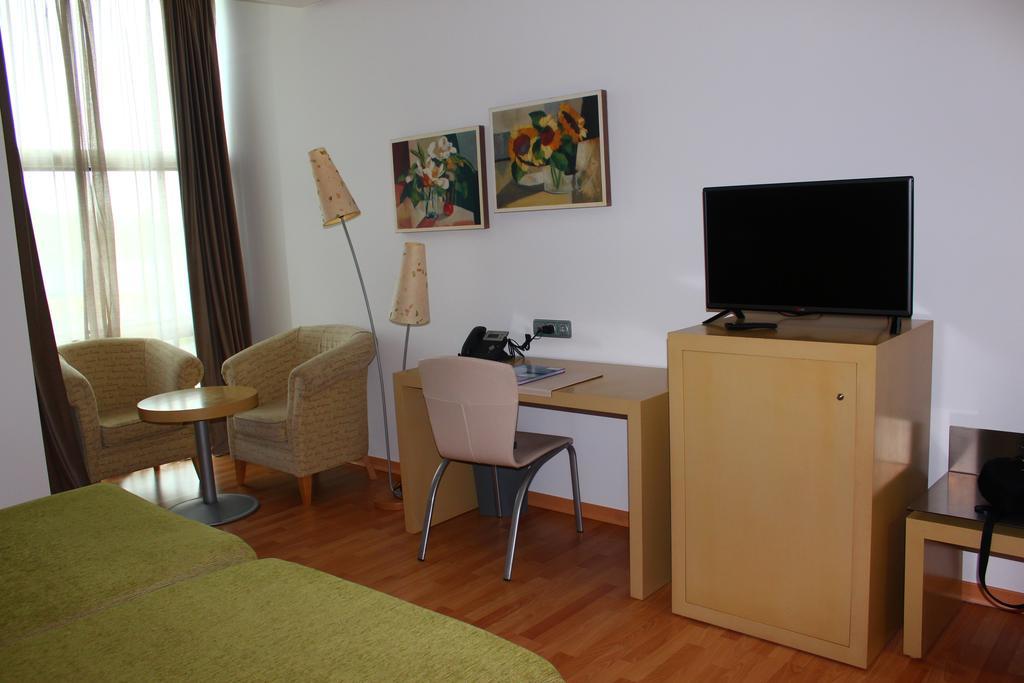 Valcarce Ferrol Hotel Naron  Bilik gambar